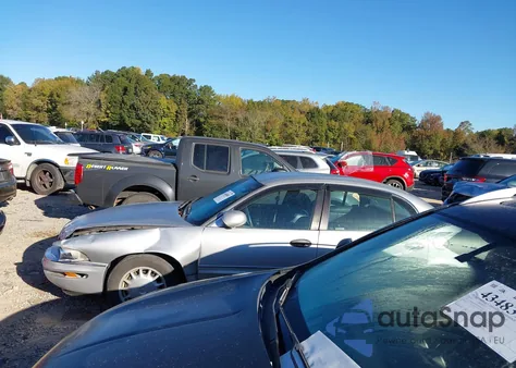 1999 Buick Park Avenue from USA, damaged, VIN 1G4CW52K5X4637312